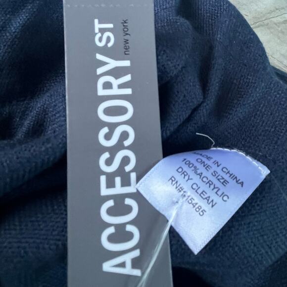 Accessory Street Acrylic Color Blocked Toggle Closure Ruana Poncho Navy - Picture 4 of 5